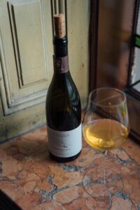 06-Alice_Roland-Tauss_Sauvignon-H Foto einer Flasche Sauvignon Blanc -H- 2018 vom Weingut Alice und Roland Tauss